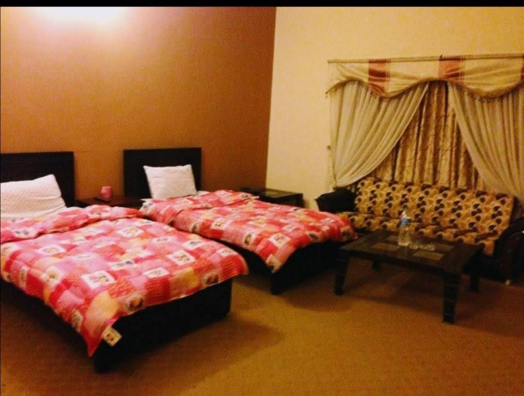 לאהור Magnum Hotel מראה חיצוני תמונה